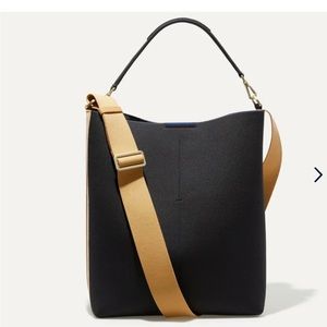 Rothys Ink & Ivory Bucket Bag